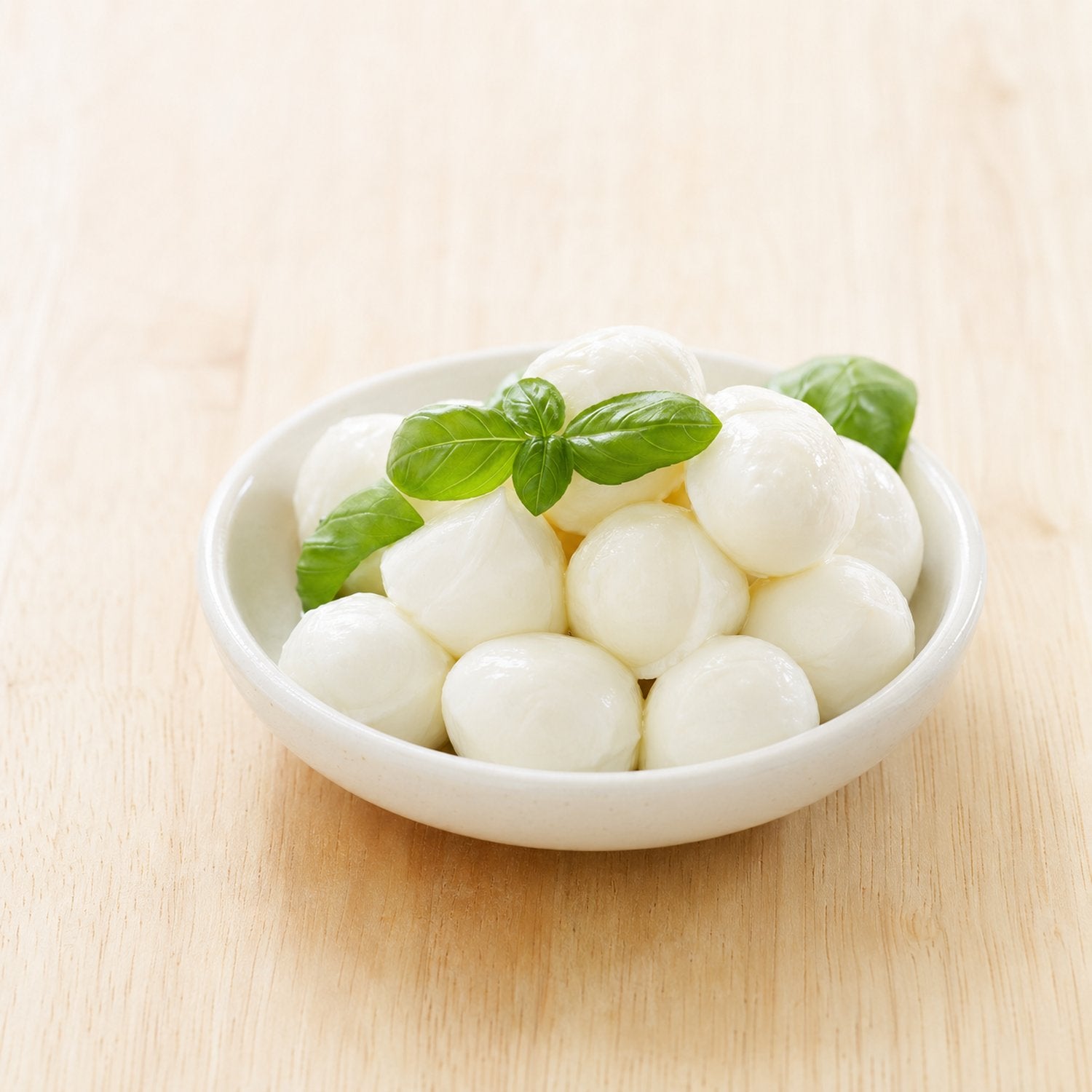 Cheese - Bocconcini - Lifestyle Shot